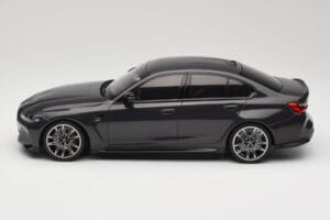 BMW M3 G80 Fekete Metál Minichamps 1:18 155020202 Fém – 3. kép a 6-ből