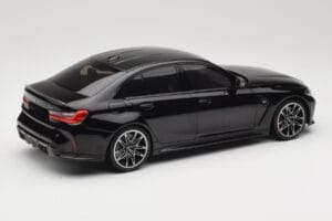BMW M3 G80 Szürke Metál Minichamps 1:18 155020204 Fém – 2. kép a 6-ből