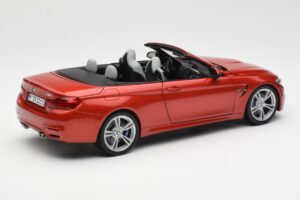 BMW M4 F83 Kabrió Sakhir Narancssárga Paragon 1:18 PA-97111 Fém – 3. kép a 8-ből