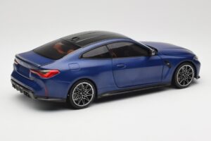 BMW M4 G82 Kék Metallic Minichamps 1:18 113020123 Fém – 3. kép a 8-ből