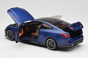 BMW M4 G82 Kék Metallic Minichamps 1:18 113020123 Fém – 5. kép a 8-ből