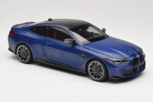 BMW M4 G82 Kék Metallic Minichamps 1:18 113020123 Fém – 6. kép a 8-ből