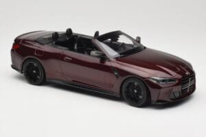 BMW M4 G83 Kabrió Piros Metál Minichamps 1:18 155021032 Fém – 4. kép a 6-ből