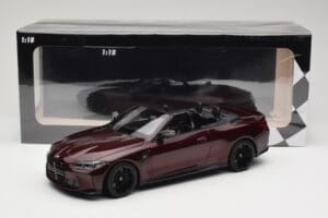 BMW M4 G83 Kabrió Piros Metál Minichamps 1:18 155021032 Fém – 6. kép a 6-ből