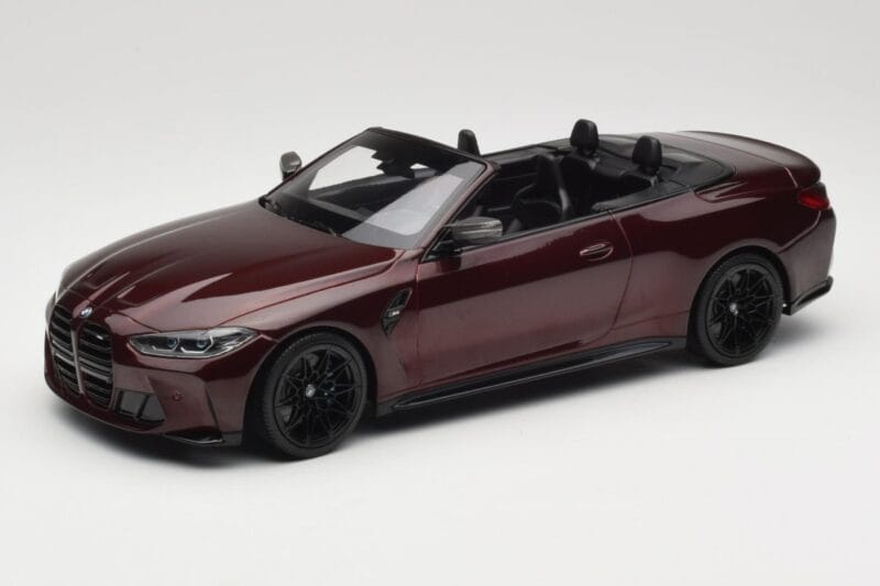 BMW M4 G83 Kabrió Piros Metál Minichamps 1:18 155021032 Fém