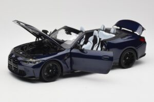 BMW M4 G82 Kabrió Kék Metallic Minichamps 1:18 110021031 Fém – 2. kép a 8-ből