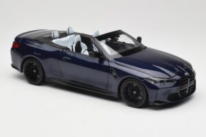 BMW M4 G82 Kabrió Kék Metallic Minichamps 1:18 110021031 Fém – 6. kép a 8-ből