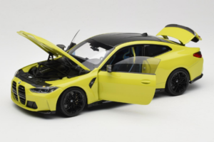 BMW M4 G82 Sárga Márkakereskedői Kiadás Minichamps 1:18 80435A51949-R1 Fém – 2. kép a 10-ből