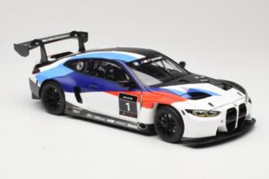 BMW M4 G82 GT3 Presentation 2021 Minichamps 1:18 80435A5D002 Fém – 6. kép a 8-ből