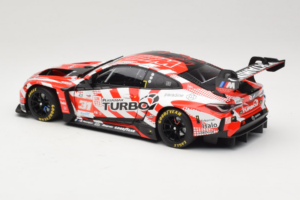 BMW M4 GT3 LMGT3 #31 D. Leung / S. Gelael / A. Farfus Team WRT 2nd Place 24 Hours of Le Mans 2024 Minichamps 1:18 113242431 F – 7. kép a 8-ből