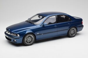 BMW M5 E39 Avus Kék Otto 1:12 G073 Gyanta