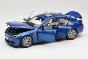 BMW M5 F10 Monte Carlo Blue Paragon 1:18 80432186352 Fém – 2. kép a 8-ből
