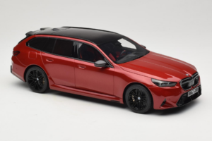 BMW M5 G99 Touring Fire Red GT Spirit 1:18 GT964 Gyanta – 4. kép a 6-ből