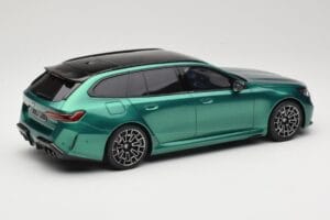 BMW M5 G99 Competition Touring Isle of Man Green GT Spirit 1:18 GT509 Gyanta – 2. kép a 6-ből