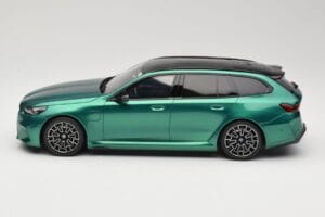 BMW M5 G99 Competition Touring Isle of Man Green GT Spirit 1:18 GT509 Gyanta – 3. kép a 6-ből