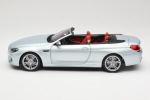 BMW M6 F12 Kabrió Silverstone Silver Paragon 1:18 8043225656 Fém – 4. kép a 8-ből