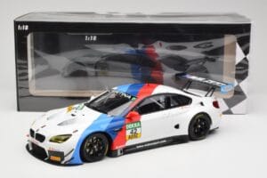 BMW M6 GT3 F13 #42 BMW Team Schnitzer R. Collard / P. Eng ADAC GT Masters Oschersleben 2017 Minichamps 1:18 155172652 Fém – 6. kép a 6-ből