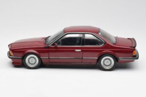 BMW M635 CSi E24 Karmin Piros AUTOart 1:18 70528 Fém – 4. kép a 8-ből