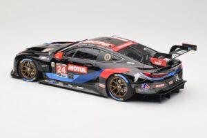 BMW M8 GTE RLL Racing #24 J. Krohn / J. Edwards Class Winners 24 Hours of Daytona 2020 Minichamps 1:18 155202924 Fém – 5. kép a 6-ből