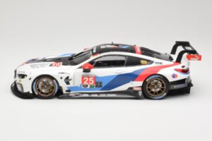 BMW M8 GTE Team RLL C. De Phillippi / B. Auberlen 2nd in Class 12 Hours of Sebring 2018 Minichamps 1:18 155182925 Fém – 3. kép a 6-ből