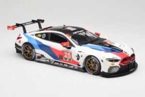 BMW M8 GTE Team RLL C. De Phillippi / B. Auberlen 2nd in Class 12 Hours of Sebring 2018 Minichamps 1:18 155182925 Fém – 4. kép a 6-ből