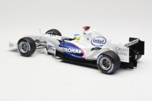 BMW Sauber F1.06 #16 N. Heidfeld Launch Version 2006 Minichamps 1:18 80430413183 Fém – 5. kép a 6-ből