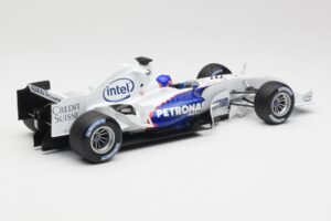 BMW Sauber F1.06 #17 J. Villeneuve Launch Version 2006 Minichamps 1:18 80430413184 Fém – 2. kép a 6-ből