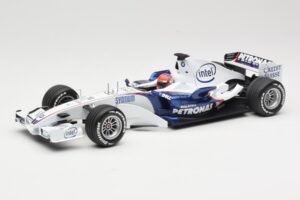 BMW Sauber F1.07 #10 R. Kubica Launch Version 2007 Minichamps 1:18 80430426995 Fém