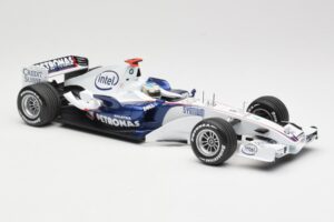 BMW Sauber F1.07 #9 N. Heidfeld Launch Version 2007 Minichamps 1:18 80430426994 Fém – 4. kép a 7-ből