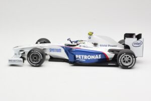 BMW Sauber F1.09 #6 N. Heidfeld Launch Version 2009 Minichamps 1:18 80432154856 Fém – 3. kép a 7-ből