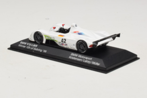 BMW V12 LMR #42 T. Kristensen / J.J. Lehto / J. Muller 24 Hours of Le Mans 1999 Minichamps 1:43 80429418137 Fém – 3. kép a 5-ből