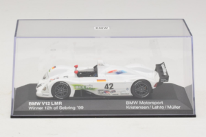 BMW V12 LMR #42 T. Kristensen / J.J. Lehto / J. Muller 24 Hours of Le Mans 1999 Minichamps 1:43 80429418137 Fém – 4. kép a 5-ből