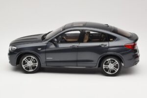 BMW X4 F26 Sophisto Grey Paragon 1:18 80432352461 Fém – 4. kép a 8-ből