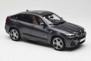 BMW X4 F26 Sophisto Grey Paragon 1:18 80432352461 Fém – 6. kép a 8-ből