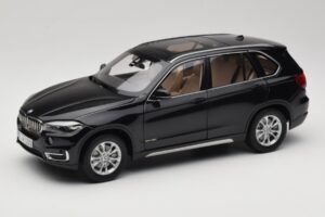 BMW X5 E70 Sapphire Black Paragon 1:18 PA-97071 Fém