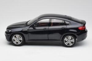 BMW X6 M F86 Fekete Kyosho 1:18 80432157613 Fém – 4. kép a 8-ből