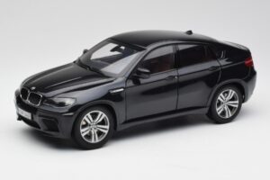 BMW X6 M F86 Fekete Kyosho 1:18 80432157613 Fém