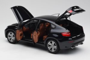 BMW X6 M F86 Fekete Kyosho 1:18 80432157613 Fém – 5. kép a 8-ből