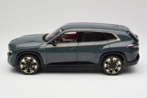 BMW XM G09 Isle of Man Green Minichamps 1:18 110023300 Fém – 4. kép a 8-ből