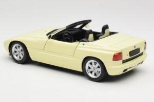 BMW Z1 Sárga Minichamps 1:18 180020104 Fém – 7. kép a 8-ből