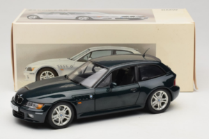 BMW Z3 Coupe 2.8 Zöld Márkakereskedői Kiadás UT Models 1:18 80439422349 Fém – 8. kép a 8-ből