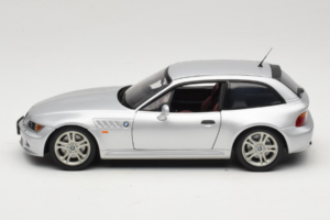 BMW Z3 Coupe 2.8 Ezüst UT Models 1:18 20421 Fém – 4. kép a 8-ből