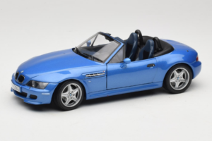 BMW Z3 M Roadster Kék Márkakereskedői Kiadás UT Models 1:18 80439422939 Fém