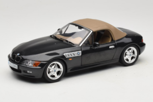 BMW Z3 Roadster Zöld Márkakereskedői Kiadás UT Models 1:18 80439411711 Fém