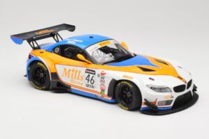 BMW Z4 E89 GT3 #46 Mills Racing M. Wittmer / A. Mills Pirelli World Challenge Sprint X-Series 2016 Minichamps 1:18 151162346  – 4. kép a 6-ből