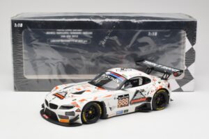 BMW Z4 E89 GT3 #888 Triple Eight Racing L. Mowle / J. Ratcliffe 24 Hours of Spa 2015 Minichamps 1:18 151152388 Fém – 6. kép a 6-ből