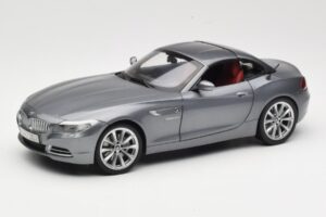 BMW Z4 E89 sDrive 35i Space Grey Metallic Kyosho 1:18 80432147085 Fém