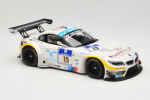 BMW Z4 GT3 #19 Team Schubert J. Muller / D. Muller ADAC 24 Hours Nurburgring 2012 Minichamps 1:18 151122319 Fém – 4. kép a 6-ből