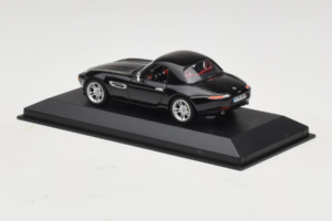 BMW Z8 Fekete Hardtop Minichamps 1:43 BMW018 Fém – 3. kép a 4-ből