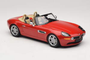 BMW Z8 Piros Minichamps 1:18 155024230 Fém – 4. kép a 6-ből